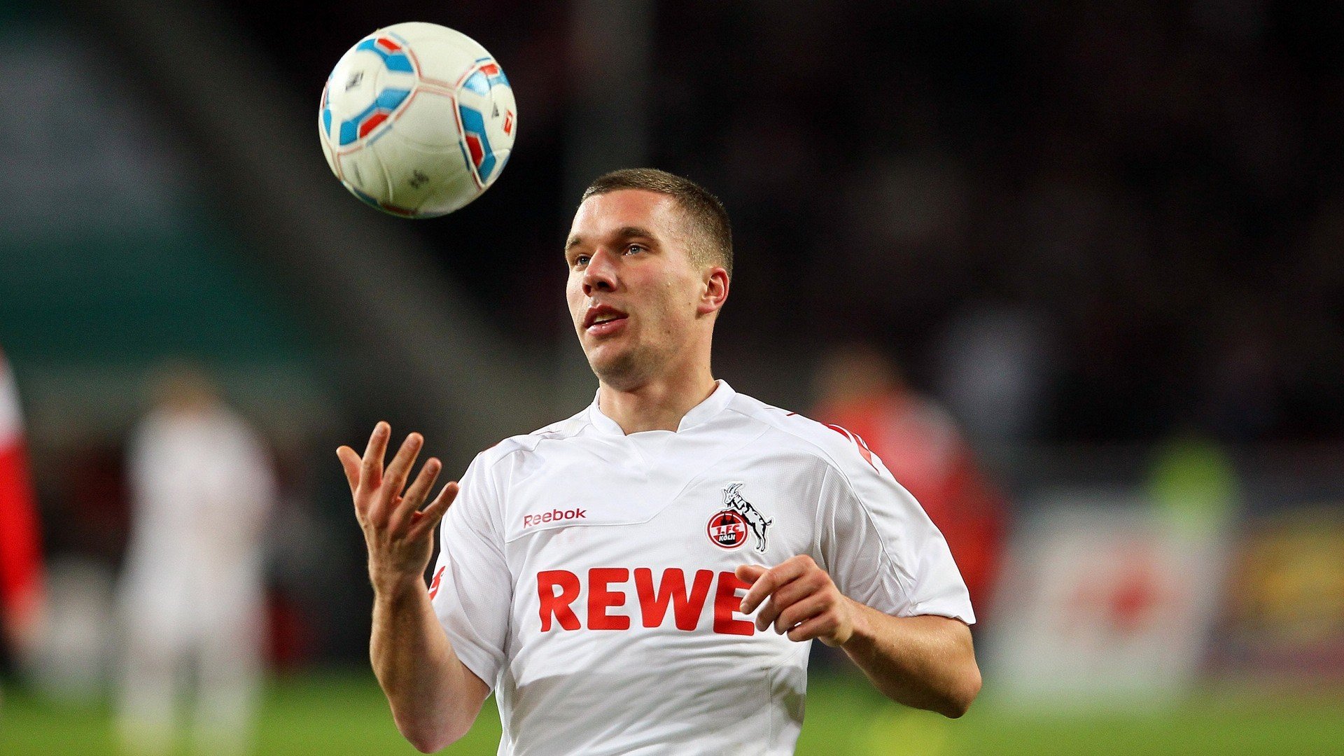 利物浦在欧冠联赛中表现强劲，期待佳绩